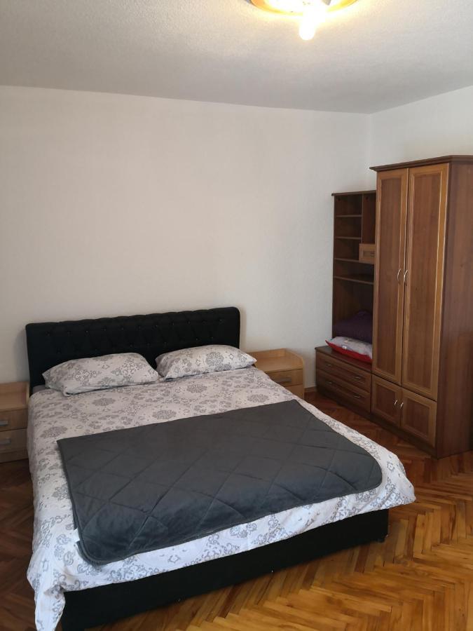 Appartement Apartman Sana Lux à Sanski Most Extérieur photo