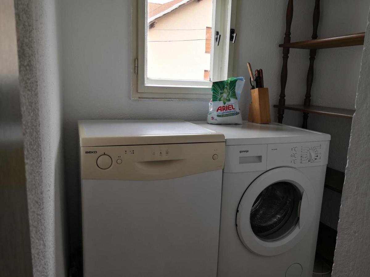 Appartement Apartman Sana Lux à Sanski Most Extérieur photo